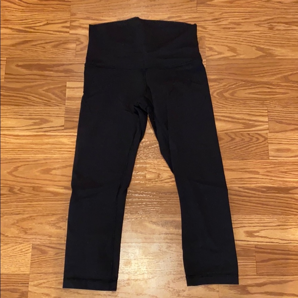 Wunder Under 23” Crops